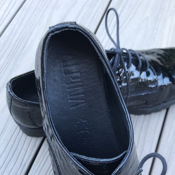 Patent leather shoes - Picture 3 of 6